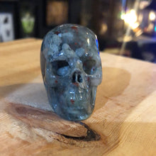 Load image into Gallery viewer, BLOODSTONE SKULL