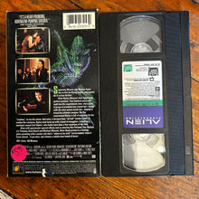 Load image into Gallery viewer, Alien Resurrection (1997) VHS