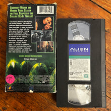 Load image into Gallery viewer, Alien Resurrection (1997) VHS