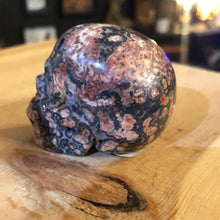 Load image into Gallery viewer, LEOPARD SKIN JASPER SKULL