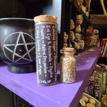 Load image into Gallery viewer, Wormwood