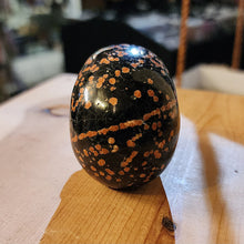 Load image into Gallery viewer, SNOWFLAKE OBSIDIAN SKULL