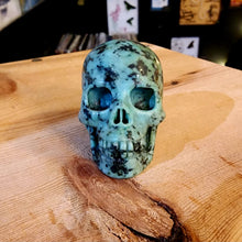 Load image into Gallery viewer, AFRICAN TURQUIOSE SKULL
