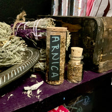 Load image into Gallery viewer, Arnica