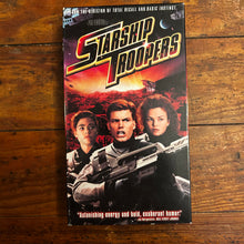 Load image into Gallery viewer, Starship Troopers (1997) VHS
