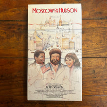 Load image into Gallery viewer, Moscow on the Hudson (1984) VHS
