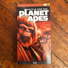 Load image into Gallery viewer, Battle for the Planet of the Apes (1973) VHS
