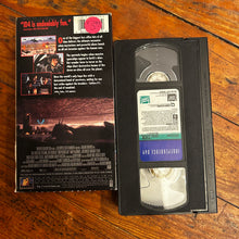 Load image into Gallery viewer, Independence Day (1996) VHS
