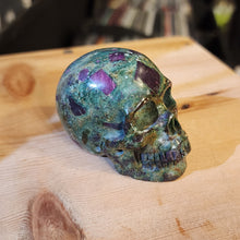 Load image into Gallery viewer, Ruby Fuchsite SKULL
