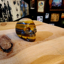 Load image into Gallery viewer, TIGER EYE SKULL
